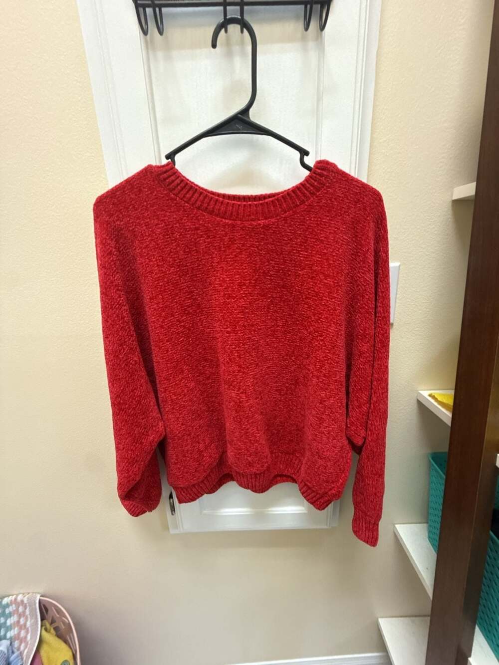 Double Zero Red Chenille Long Sleeve Crewneck Sweater, Size Small